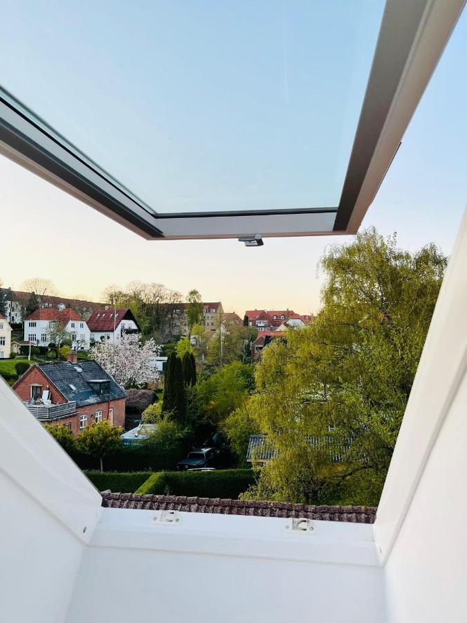 Scandinavian Apartment Hotel - Lunden 1 - Central 3 Bedroom Apartment On Two Floors Horsens Exterior photo